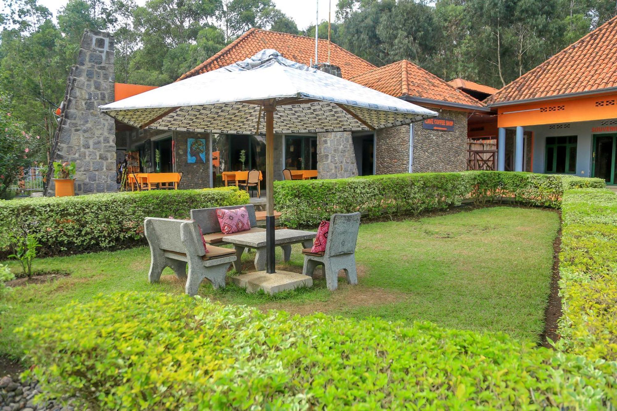 רוהנגרי Karisimbi Cave Resort מראה חיצוני תמונה