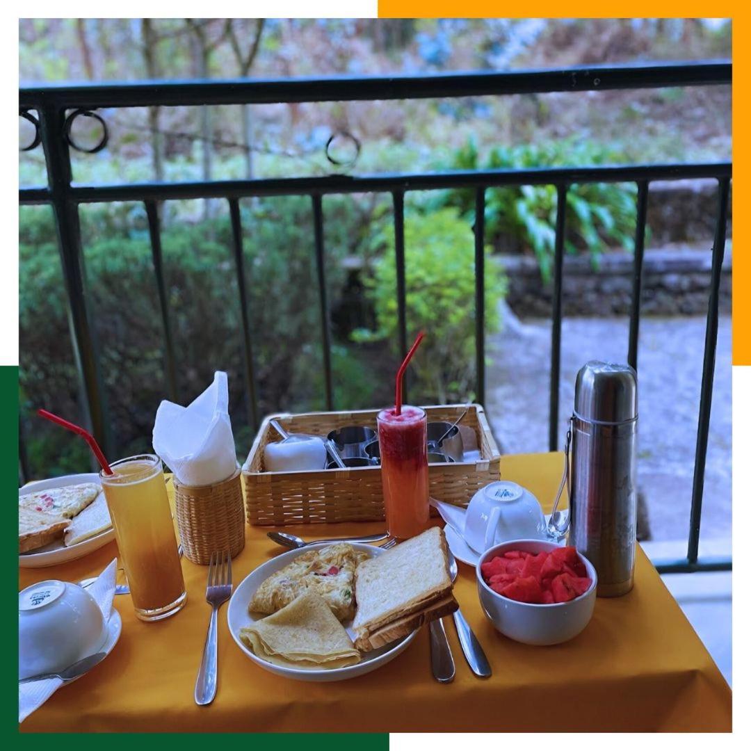 רוהנגרי Karisimbi Cave Resort מראה חיצוני תמונה